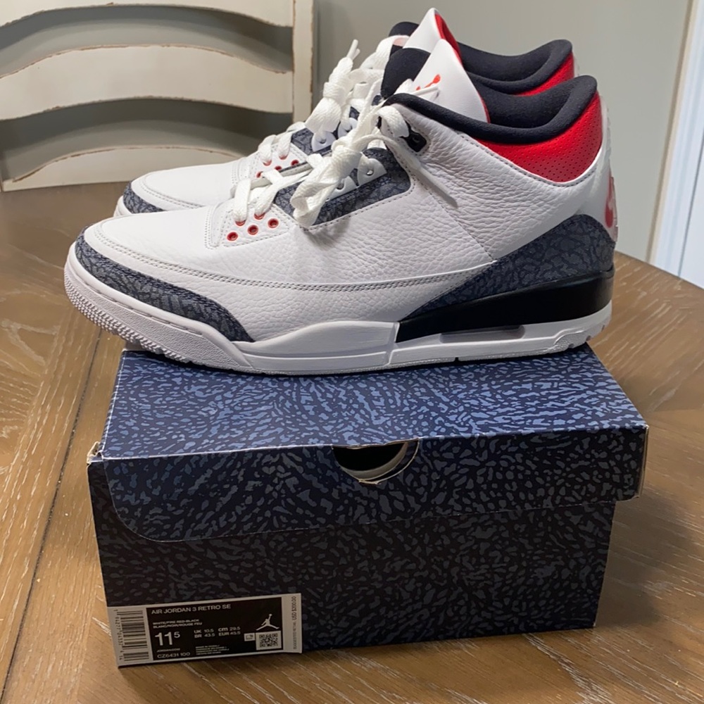Air Jordan 3 Retro SE